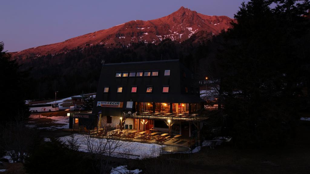 Gite-Hotel Le P'Tit Cham Ле-Мон-Дор Экстерьер фото