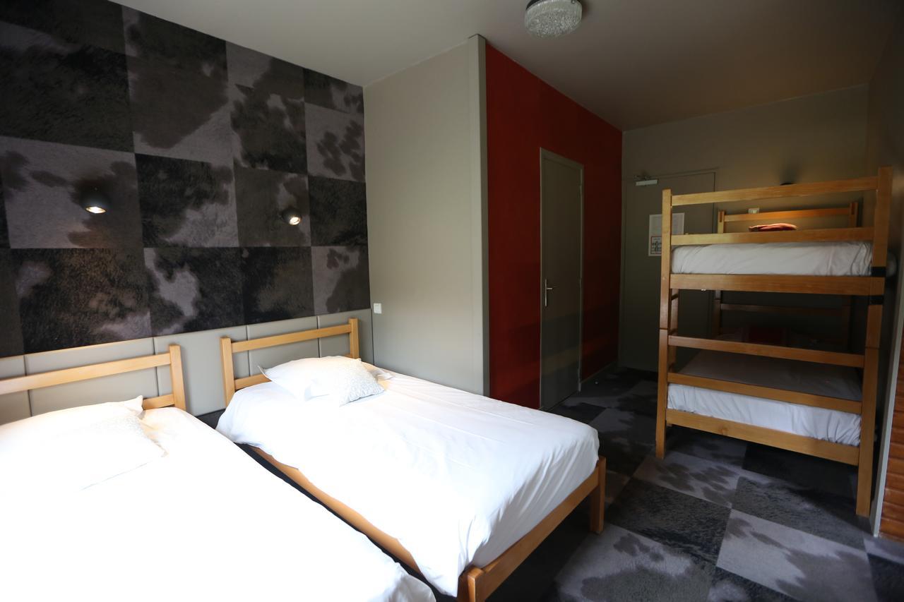 Gite-Hotel Le P'Tit Cham Ле-Мон-Дор Экстерьер фото